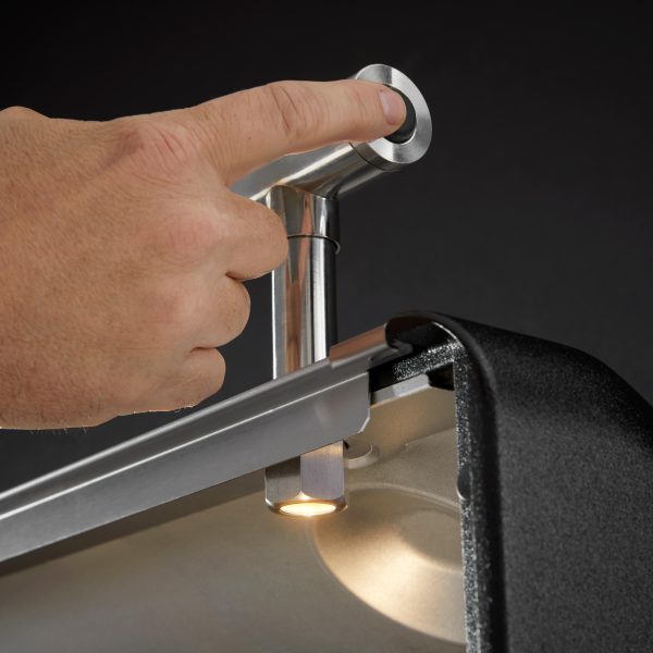 Gertoolpro Genesis Smart SE-SX-335 Gas Grill 35603001