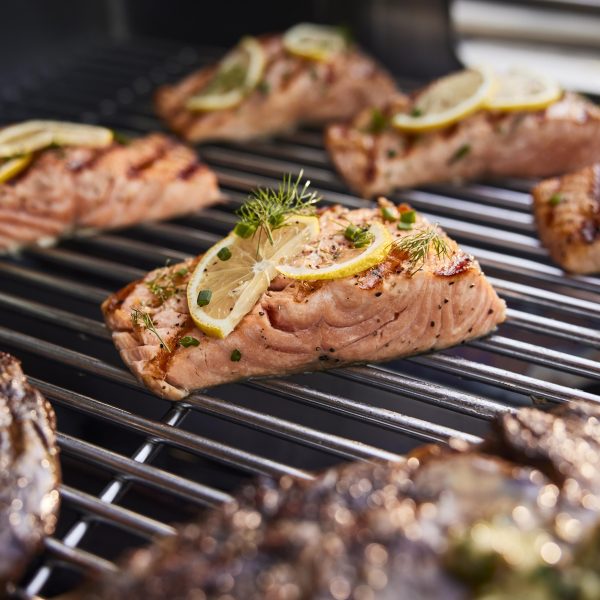 Gertoolpro Genesis S-315 Gas Grill 1500568