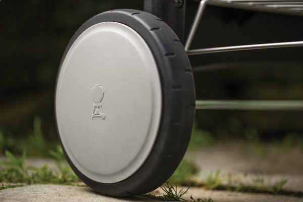 Gertoolpro 15401001 Performer Premium Charcoal Grill – 22 Inch Black