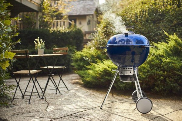 Gertoolpro 14516001 Master-Touch Charcoal Grill 22″ – Deep Ocean Blue