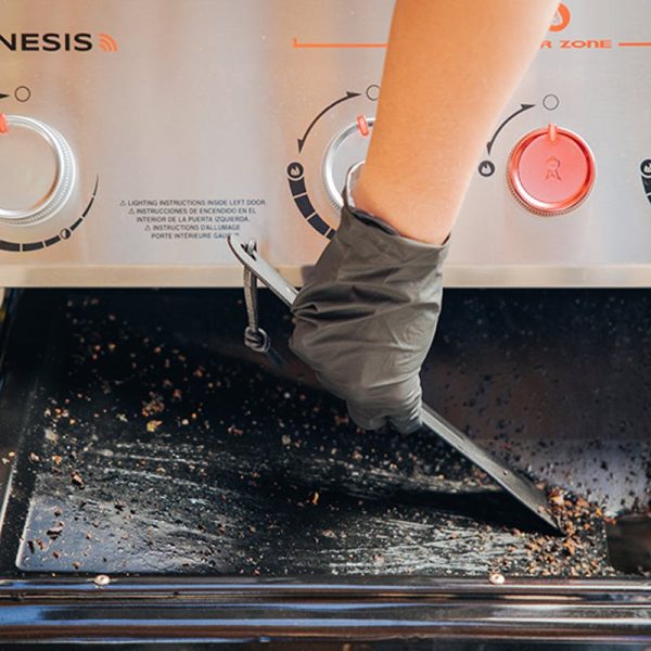 Gertoolpro 37480001 Genesis E-335 Gas Grill – Deep Ocean Blue Natural Gas